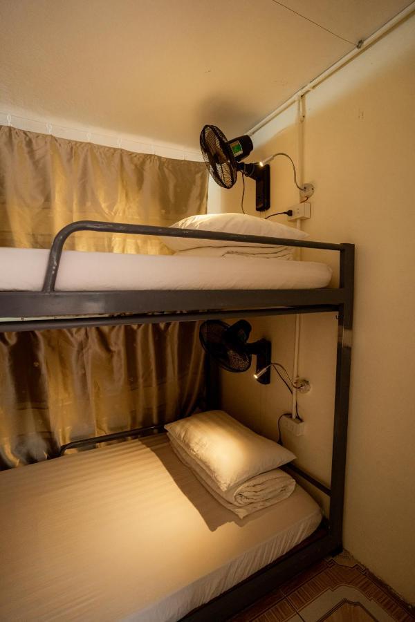 Trang An Freedom Hood Hostel Ninh Binh Exterior photo